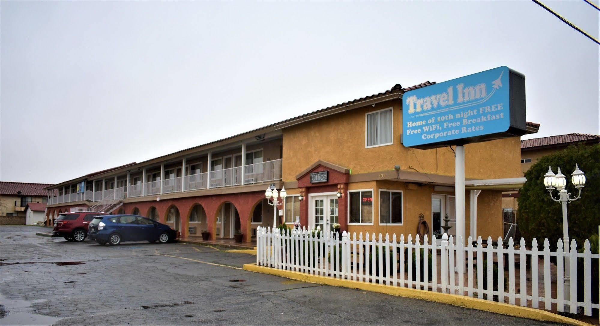 Hotel Europa Ridgecrest CA - W Upjohn Ave Exterior foto